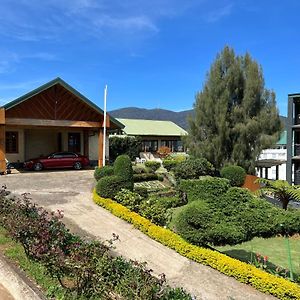 Tea Bush Hotel